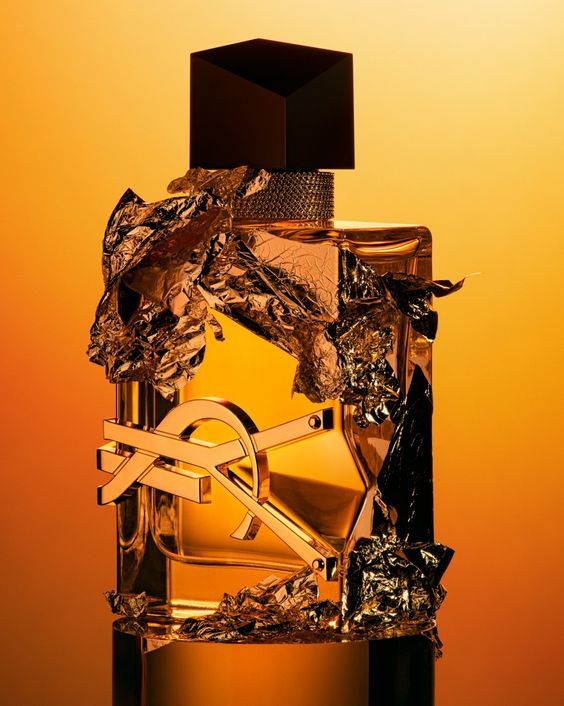 Libre Yves Saint Laurent