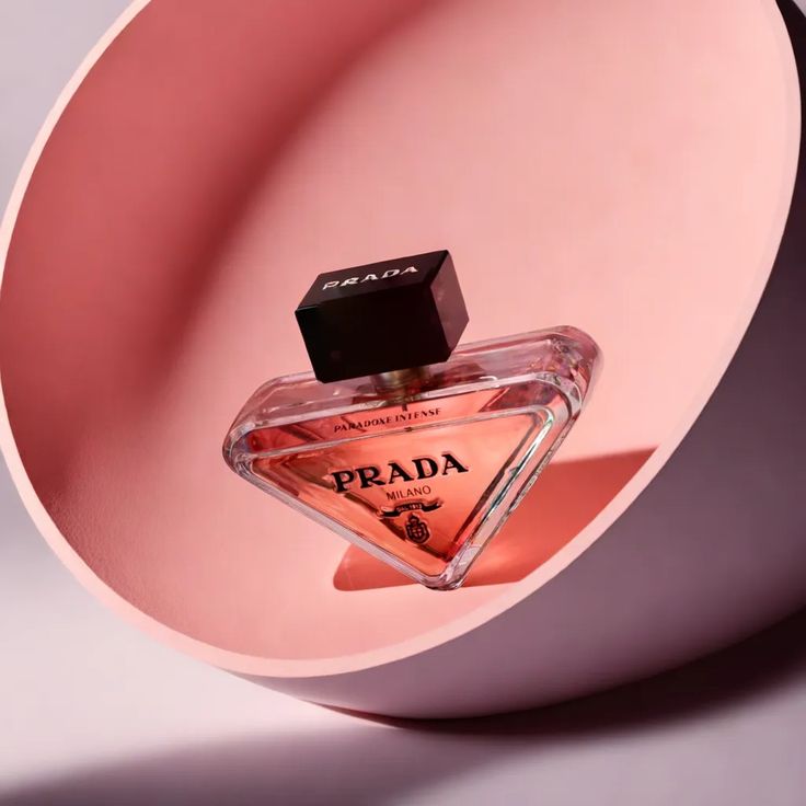 Prada Paradoxe